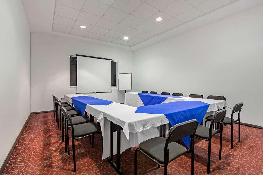 Comfort Inn Morelia Facilidades foto